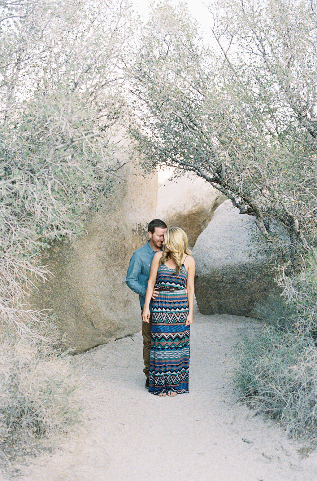 southern california wedding photography engagement session in joshua tree